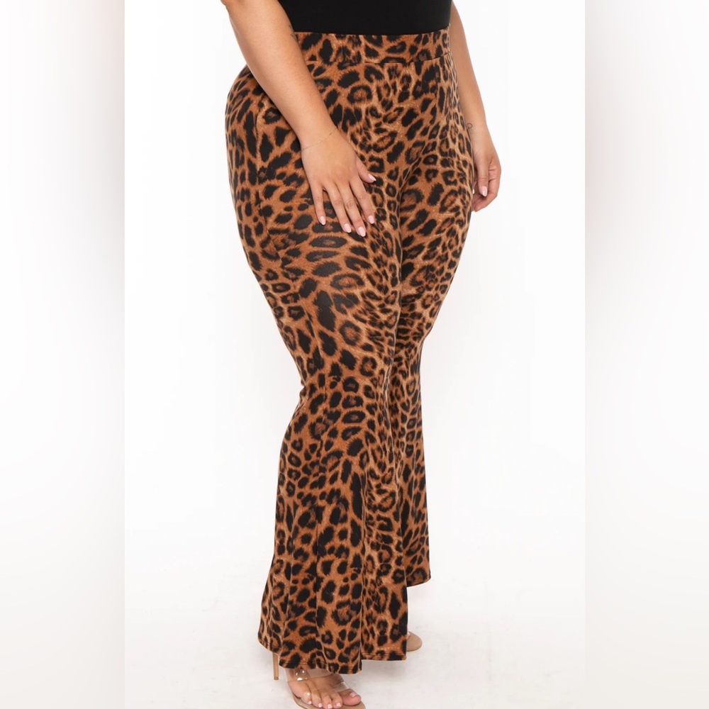 Leopard Print Boot Cut Flare Pants 3X‎